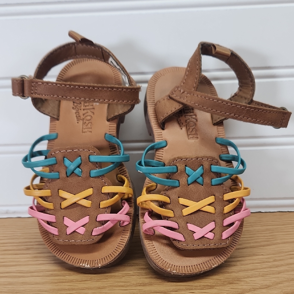 OshKosh B'gosh Strappy Sandals Size 7